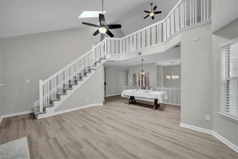 Photo 3 of 39 residential for sale in Chesapeake virginia