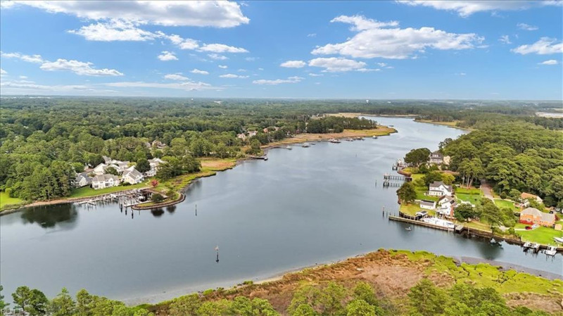 Photo 38 of 39 residential for sale in Chesapeake virginia