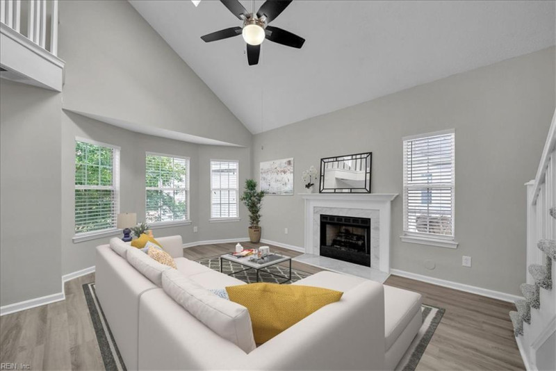 Photo 6 of 39 residential for sale in Chesapeake virginia