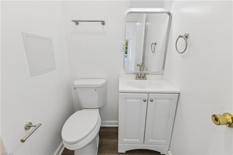 Photo 10 of 28 residential for sale in Norfolk virginia