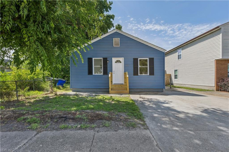 Photo 2 of 28 residential for sale in Norfolk virginia