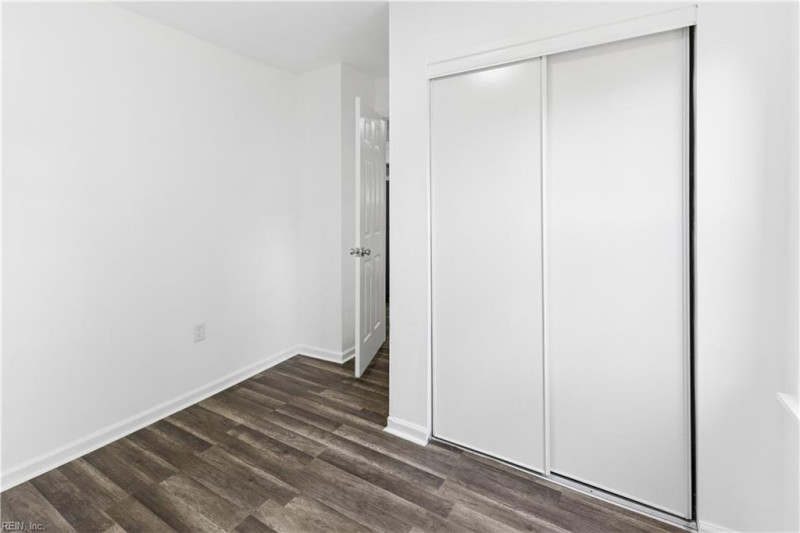 Photo 20 of 28 residential for sale in Norfolk virginia