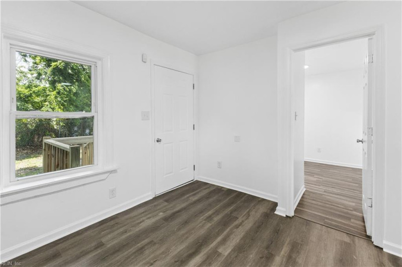 Photo 23 of 28 residential for sale in Norfolk virginia