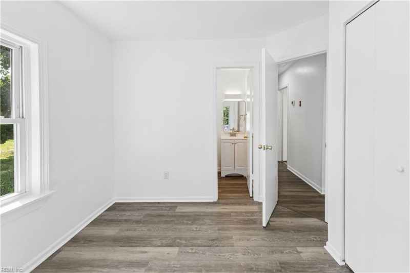 Photo 7 of 28 residential for sale in Norfolk virginia