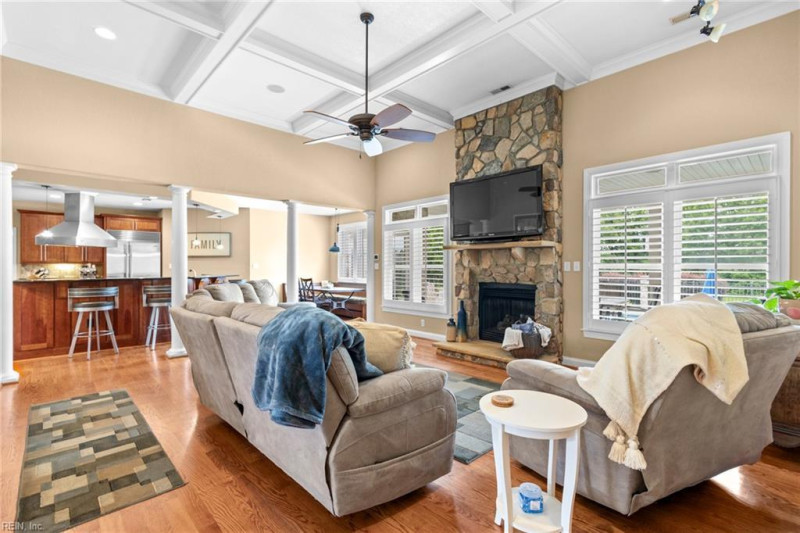 Photo 11 of 50 residential for sale in Virginia Beach virginia