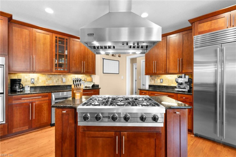 Photo 17 of 50 residential for sale in Virginia Beach virginia