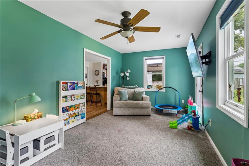 Photo 14 of 50 residential for sale in Newport News virginia