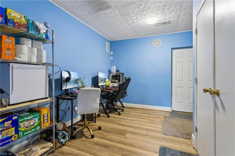 Photo 24 of 50 residential for sale in Newport News virginia