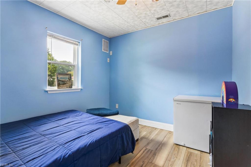 Photo 26 of 50 residential for sale in Newport News virginia