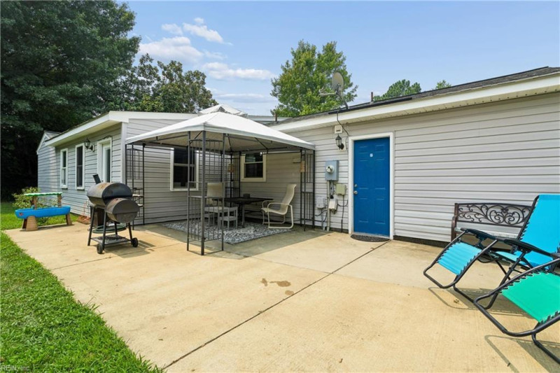 Photo 38 of 50 residential for sale in Newport News virginia