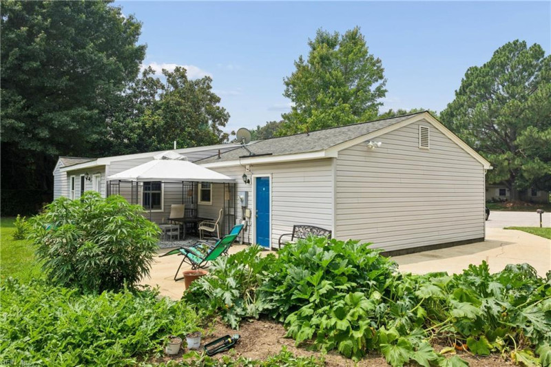Photo 42 of 50 residential for sale in Newport News virginia