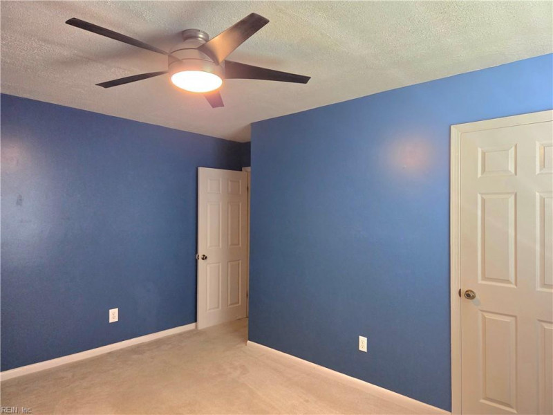 Photo 17 of 29 residential for sale in Virginia Beach virginia