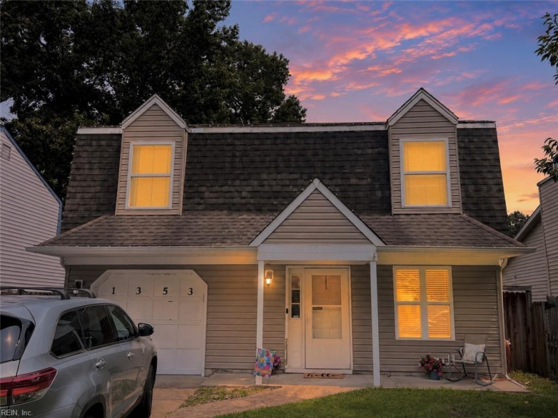 Photo 1 of 31 residential for sale in Virginia Beach virginia