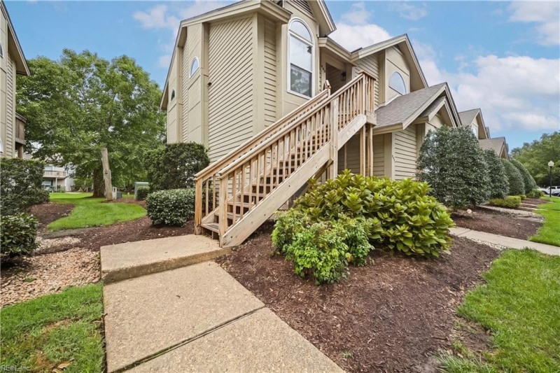 Photo 2 of 20 residential for sale in Chesapeake virginia Photo 2 of 20 residential for sale in Chesapeake virginia