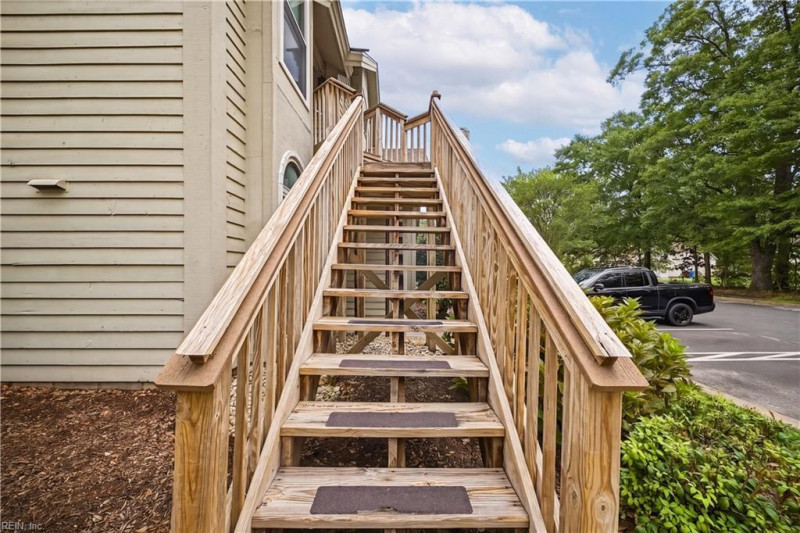 Photo 3 of 20 residential for sale in Chesapeake virginia Photo 3 of 20 residential for sale in Chesapeake virginia