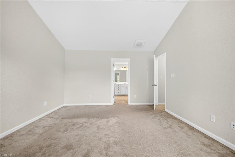 Photo 23 of 38 residential for sale in Suffolk virginia Photo 23 of 38 residential for sale in Suffolk virginia