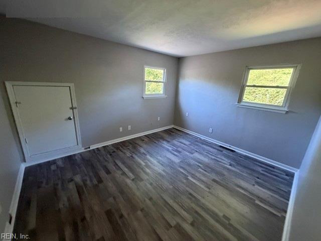 Photo 14 of 45 residential for sale in Virginia Beach virginia