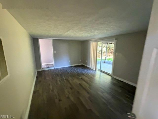 Photo 21 of 45 residential for sale in Virginia Beach virginia