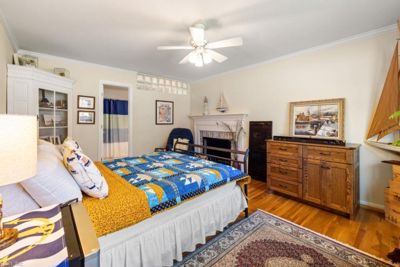 Photo 24 of 50 residential for sale in Virginia Beach virginia