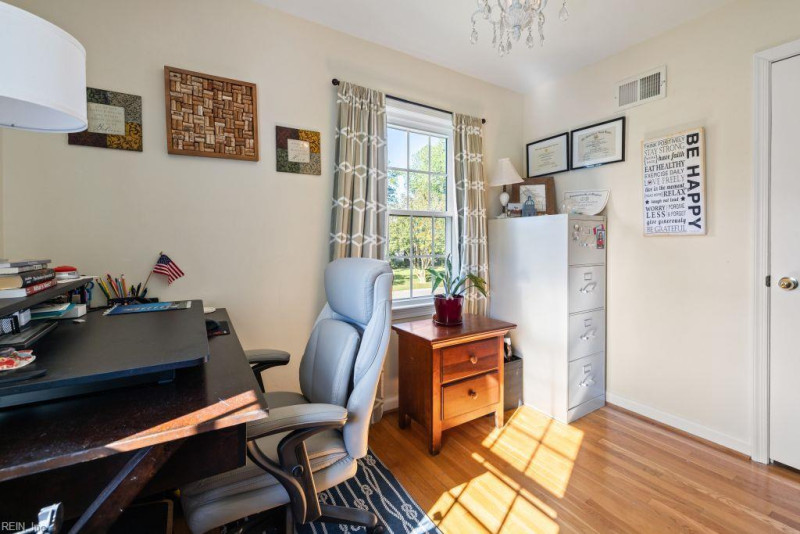 Photo 36 of 50 residential for sale in Virginia Beach virginia