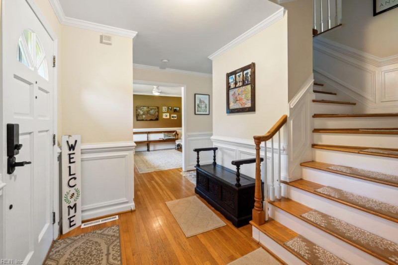 Photo 4 of 50 residential for sale in Virginia Beach virginia