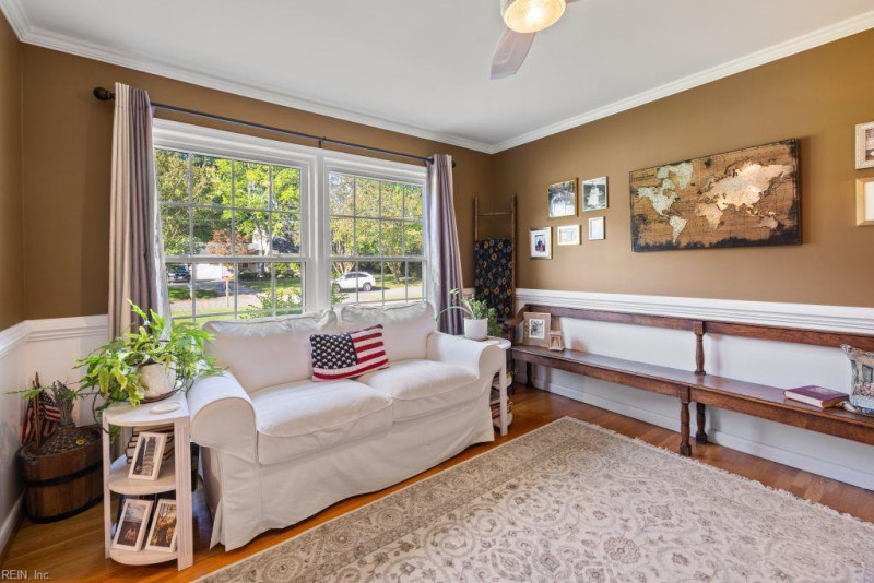 Photo 7 of 50 residential for sale in Virginia Beach virginia