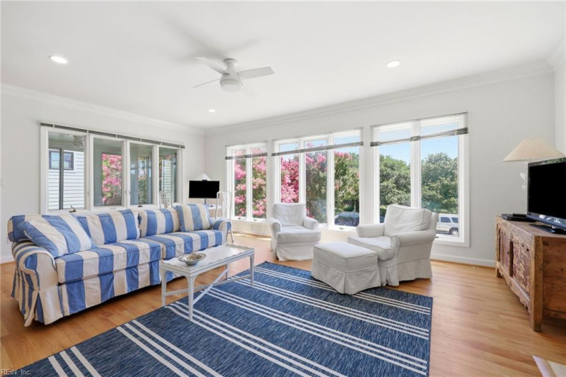 Photo 21 of 50 residential for sale in Virginia Beach virginia