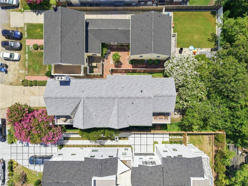Photo 6 of 50 residential for sale in Virginia Beach virginia