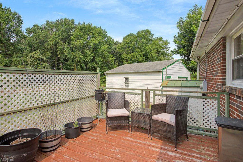 Photo 11 of 21 residential for sale in Hampton virginia