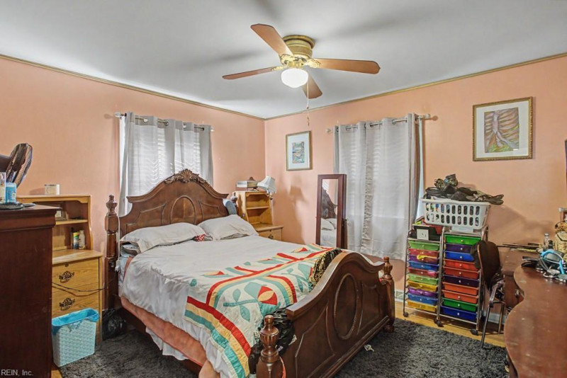 Photo 18 of 21 residential for sale in Hampton virginia
