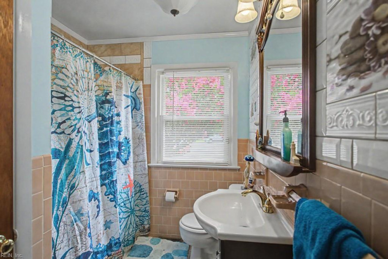 Photo 19 of 21 residential for sale in Hampton virginia