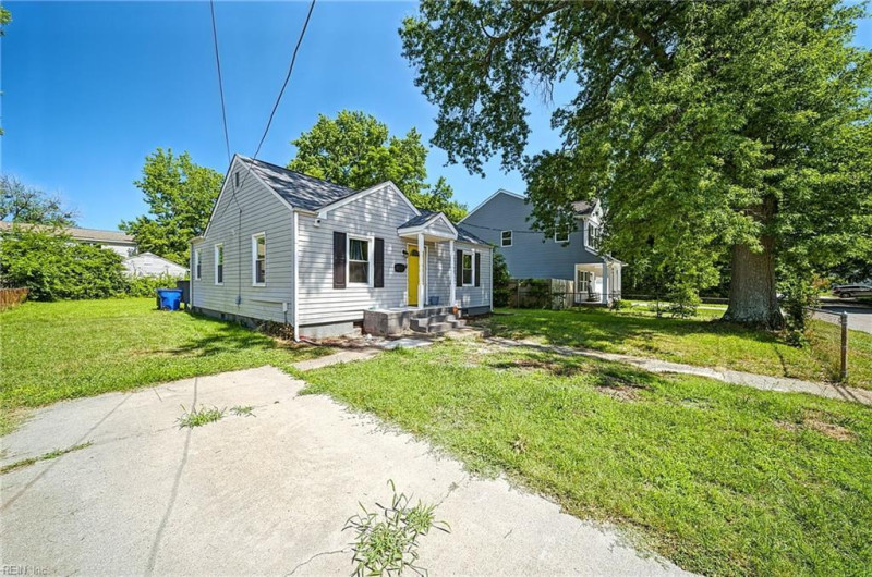 Photo 20 of 23 residential for sale in Norfolk virginia Photo 20 of 23 residential for sale in Norfolk virginia