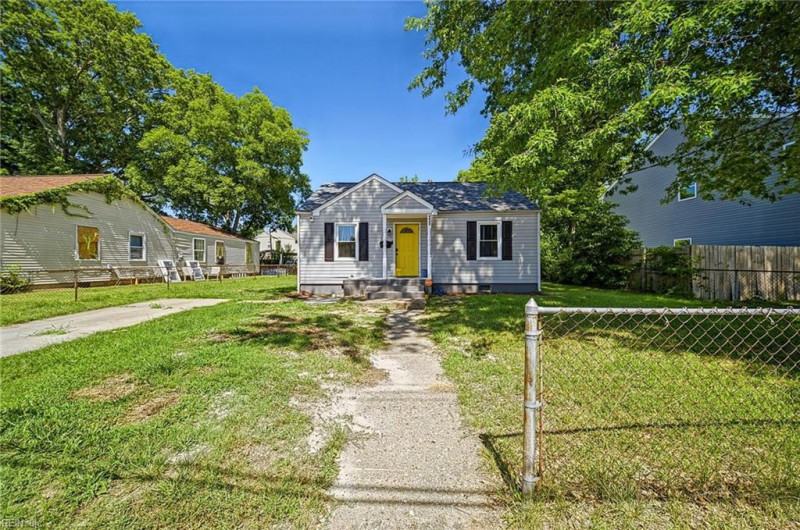 Photo 21 of 23 residential for sale in Norfolk virginia Photo 21 of 23 residential for sale in Norfolk virginia