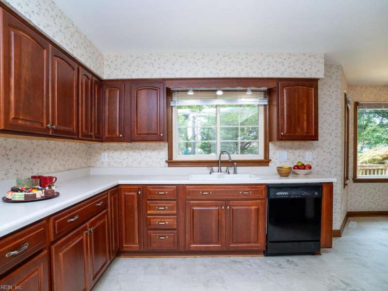 Photo 13 of 37 residential for sale in Virginia Beach virginia Photo 13 of 37 residential for sale in Virginia Beach virginia
