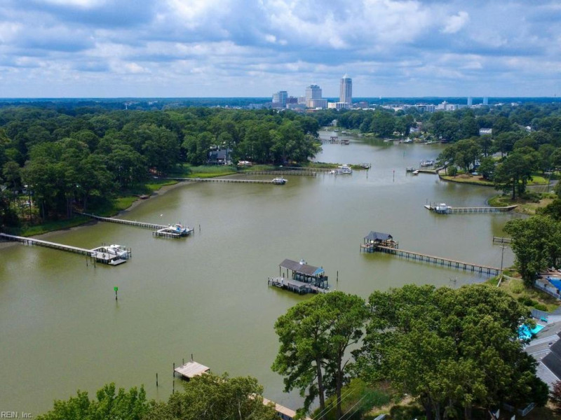 Photo 5 of 37 residential for sale in Virginia Beach virginia Photo 5 of 37 residential for sale in Virginia Beach virginia
