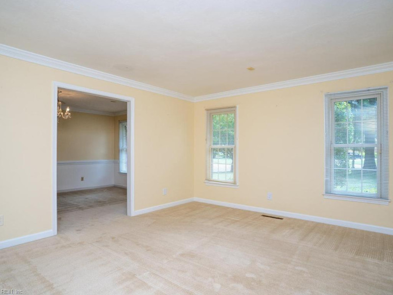 Photo 8 of 37 residential for sale in Virginia Beach virginia Photo 8 of 37 residential for sale in Virginia Beach virginia