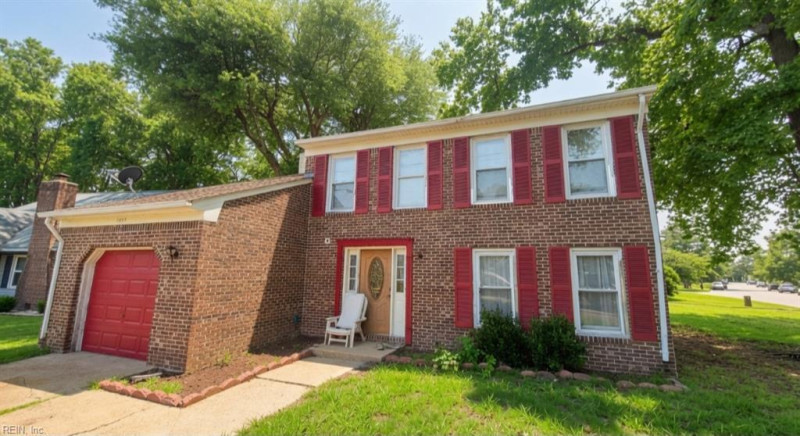 Photo 1 of 1 residential for sale in Chesapeake virginia