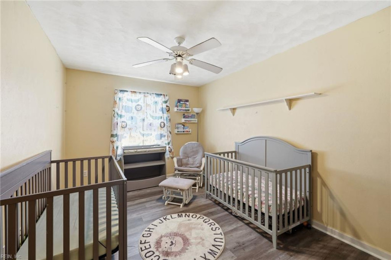 Photo 22 of 49 residential for sale in Chesapeake virginia