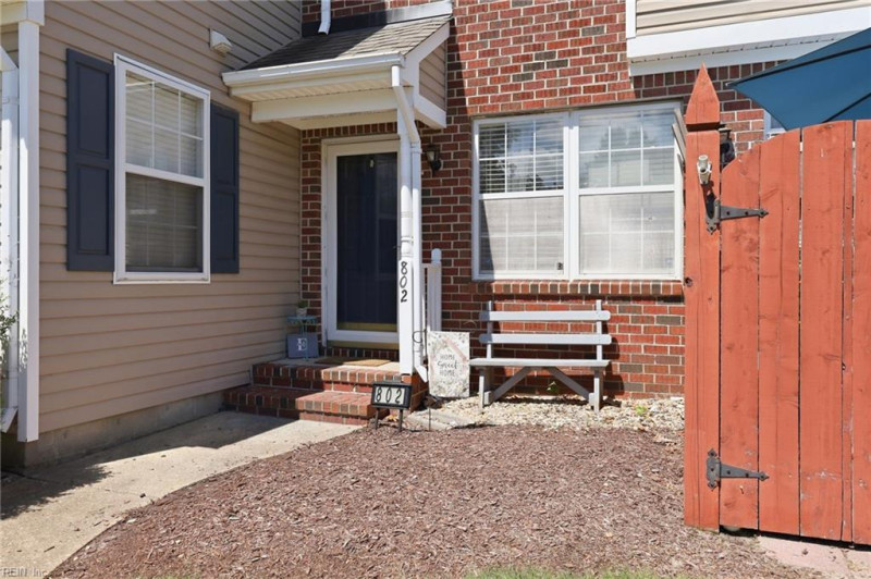 Photo 25 of 49 residential for sale in Chesapeake virginia
