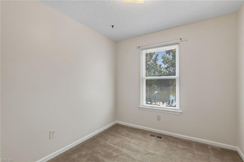 Photo 19 of 29 residential for sale in Virginia Beach virginia