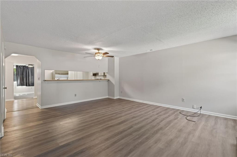 Photo 3 of 29 residential for sale in Virginia Beach virginia