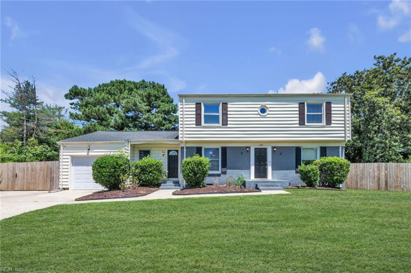 Photo 1 of 28 residential for sale in Chesapeake virginia