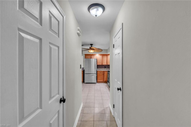 Photo 12 of 28 residential for sale in Chesapeake virginia