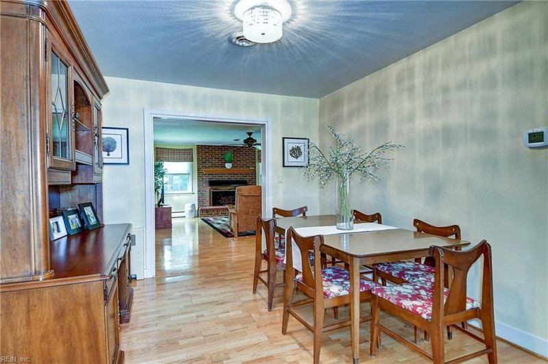 Photo 34 of 50 residential for sale in Norfolk virginia Photo 34 of 50 residential for sale in Norfolk virginia