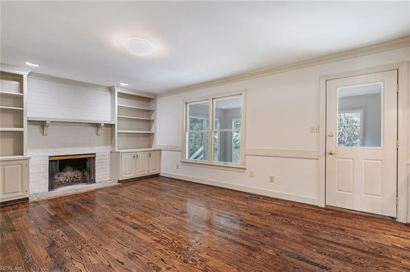 Photo 12 of 50 residential for sale in Newport News virginia