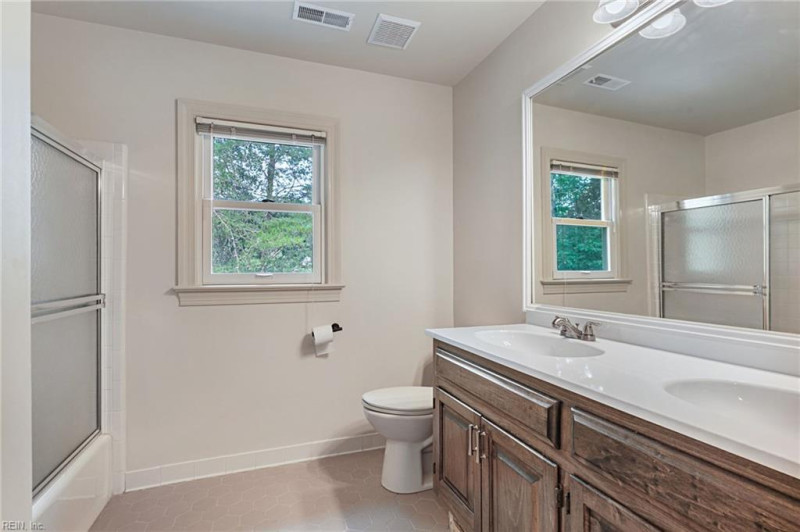 Photo 35 of 50 residential for sale in Newport News virginia