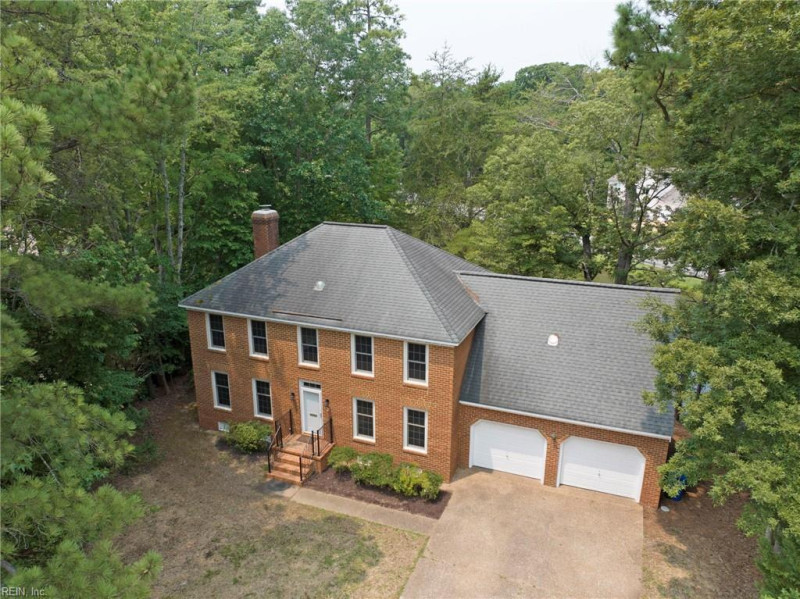 Photo 4 of 50 residential for sale in Newport News virginia