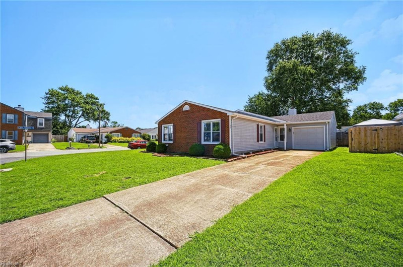 Photo 2 of 20 residential for sale in Chesapeake virginia Photo 2 of 20 residential for sale in Chesapeake virginia
