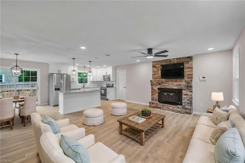 Photo 3 of 18 residential for sale in Portsmouth virginia Photo 3 of 18 residential for sale in Portsmouth virginia