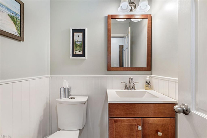 Photo 29 of 37 residential for sale in Hampton virginia